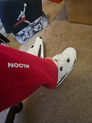 Air Jordan 4 "Flight Club"